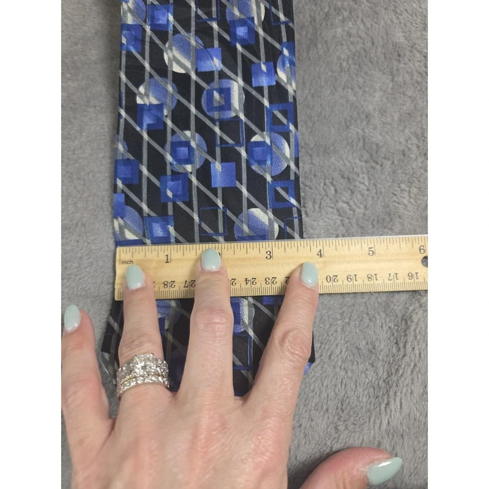 Pavone‎ Men's Neck Tie Blue Black Geometric Made In Italy Silk 3.75/60